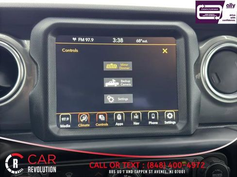 Used 2021 Jeep Gladiator Overland AWD/4WD image 29