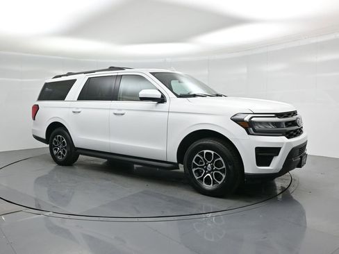 Certified 2024 Ford Expedition Max XLT image 28