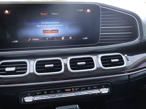 Used 2020 Mercedes-Benz GLE 450 4MATIC image 41