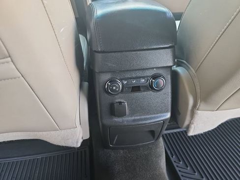 Used 2014 Ford Explorer XLT w/ Equipment Group 202A image 15