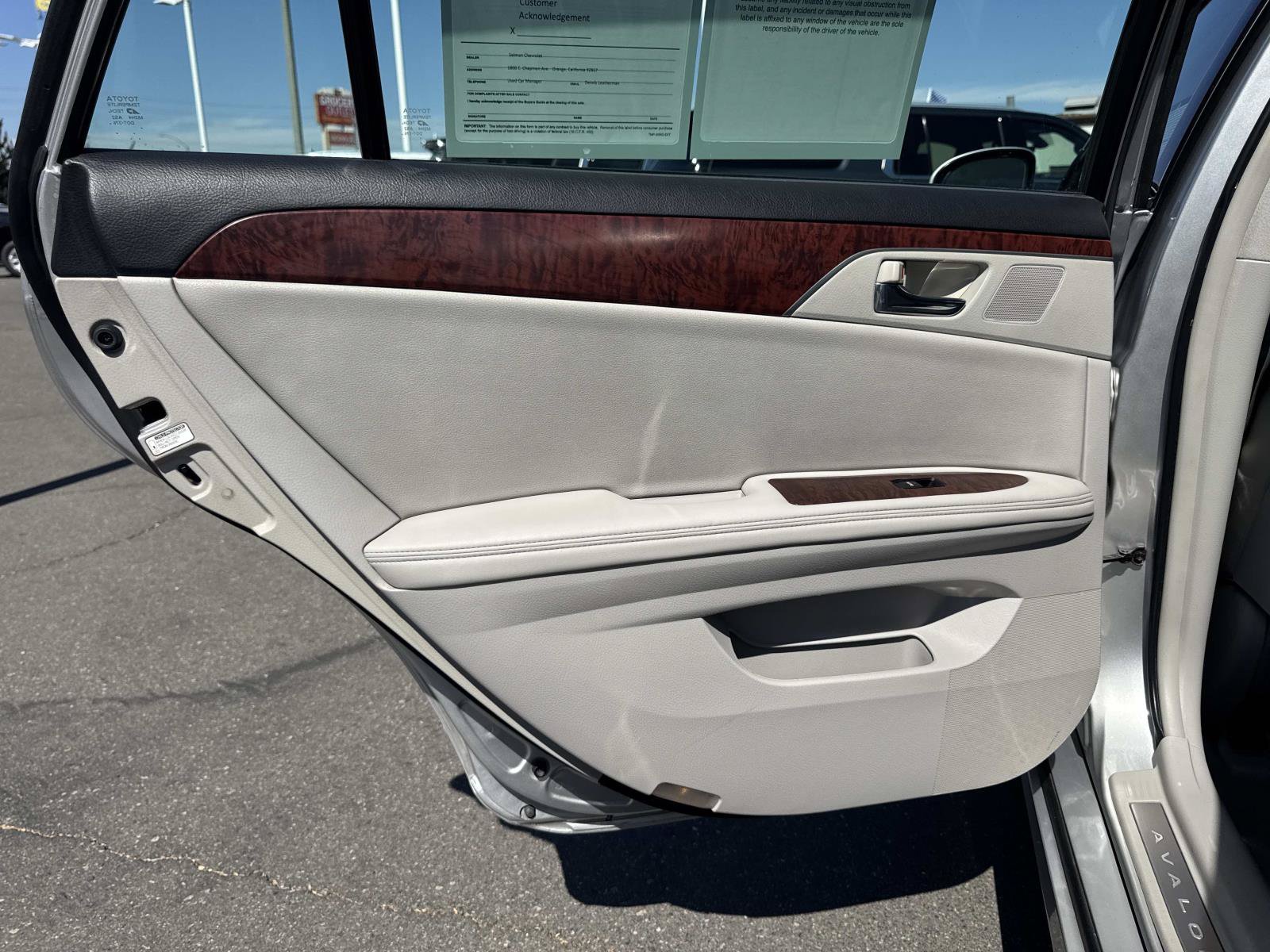 Used 2012 Toyota Avalon FWD image 24