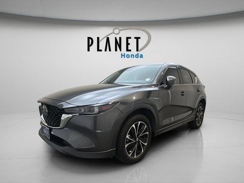 Used 2023 MAZDA CX-5 AWD 2.5 S w/ Premium Plus Pkg image 3