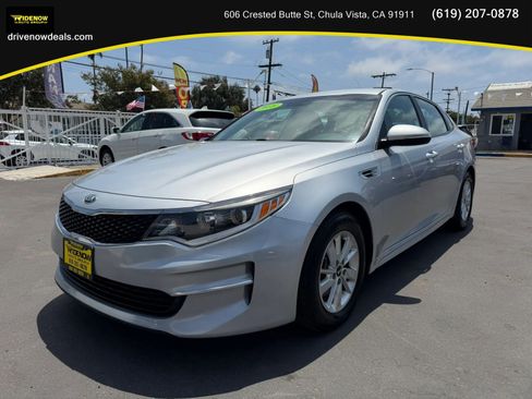 Used 2018 Kia Optima LX FWD image 1
