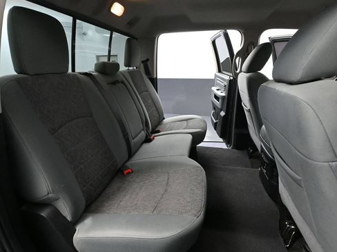 Used 2017 RAM 1500 Big Horn AWD/4WD image 45