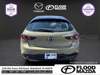 New 2025 MAZDA MAZDA3 Carbon video 4