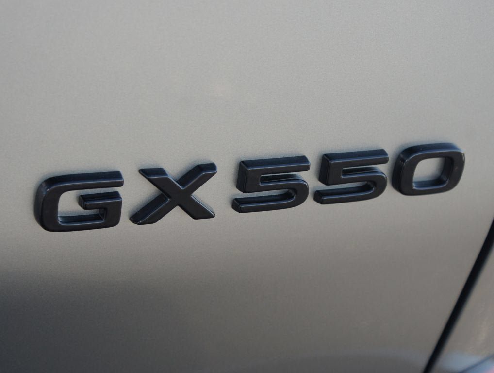 Used 2026 Lexus GX 550 AWD/4WD image 18