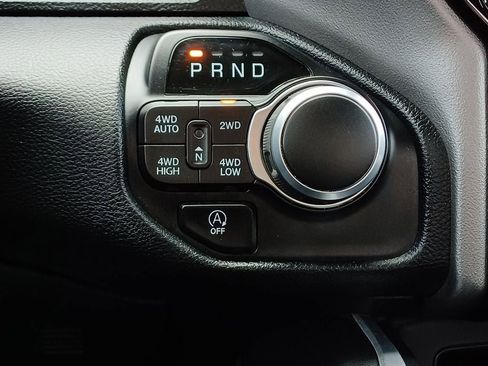 Used 2020 RAM 1500 Big Horn AWD/4WD image 26
