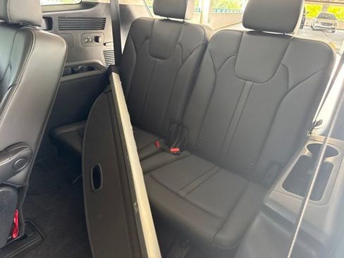 Used 2023 Kia Sorento SX FWD image 4