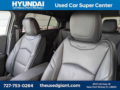 Used 2025 Cadillac XT4 Premium Luxury w/ Technology Package image 7