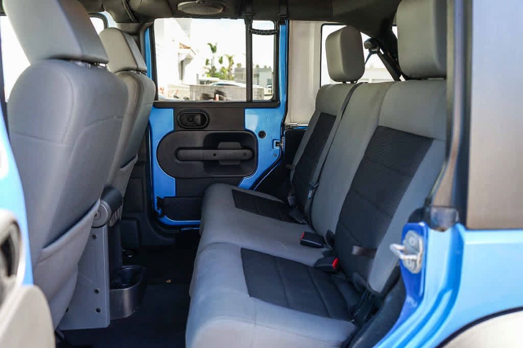 Used 2010 Jeep Wrangler Unlimited Sport AWD/4WD image 18