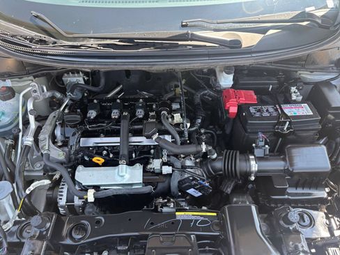 Used 2025 Nissan Versa SV FWD image 25