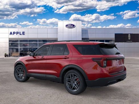 New 2026 Ford Explorer ST-Line w/ ST-Line Street Pack AWD/4WD image 4