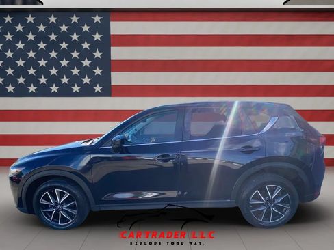 Used 2018 MAZDA CX-5 Touring w/ Preferred Equipment Package AWD/4WD image 9