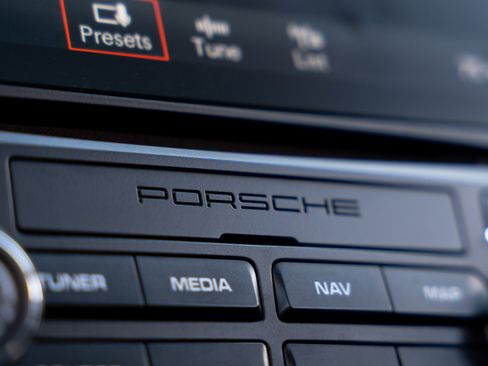 Used 2017 Porsche 911 Carrera S RWD image 24