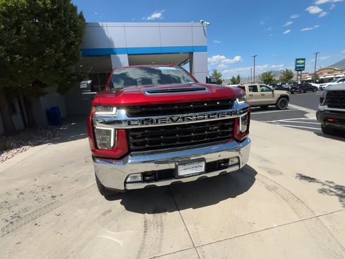 Used 2022 Chevrolet Silverado 3500 LTZ w/ LTZ Plus Package image 3