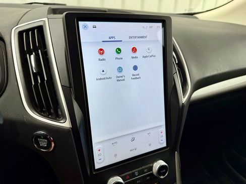 Used 2024 Ford Edge SE w/ Black Appearance Package image 25