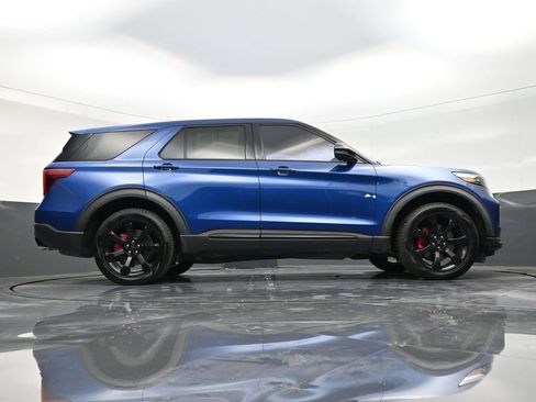 Used 2022 Ford Explorer ST w/ Equipment Group 401A AWD/4WD image 25