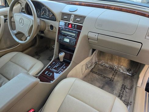 Used 1999 Mercedes-Benz C 280 Sedan image 13