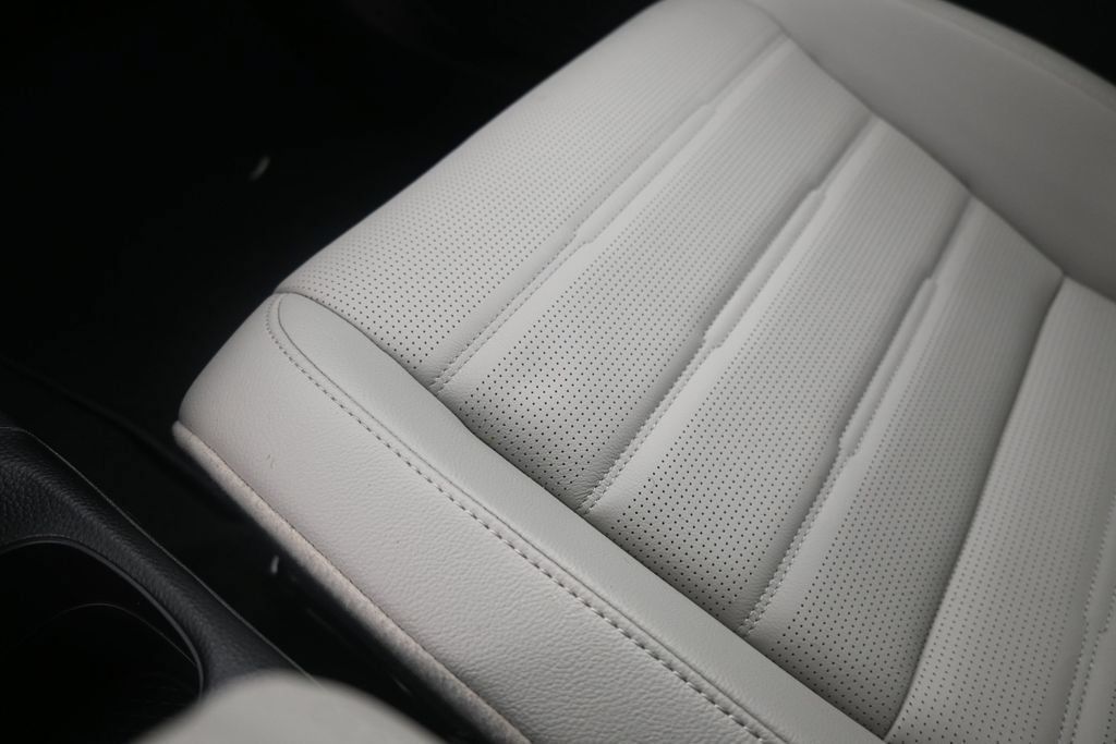 Used 2026 Honda CR-V EX-L image 32