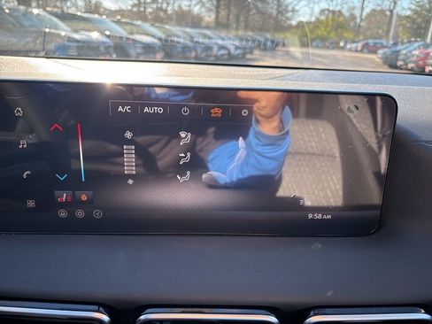 New 2026 Nissan Sentra SV w/ SV Convenience Package image 13