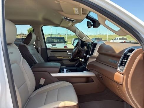 Used 2020 RAM 1500 Laramie image 14