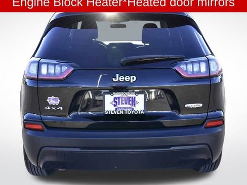 Used 2020 Jeep Cherokee Latitude w/ Cold Weather Group image 8