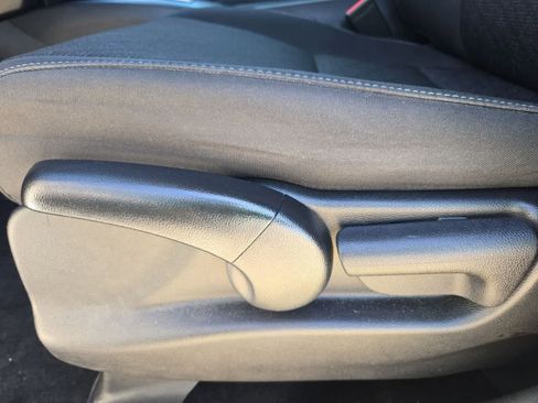 Used 2021 Honda Ridgeline Sport image 14