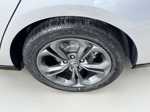 New 2025 Honda Accord EX-L image 36