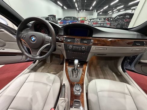 Used 2011 BMW 328i Convertible RWD image 33