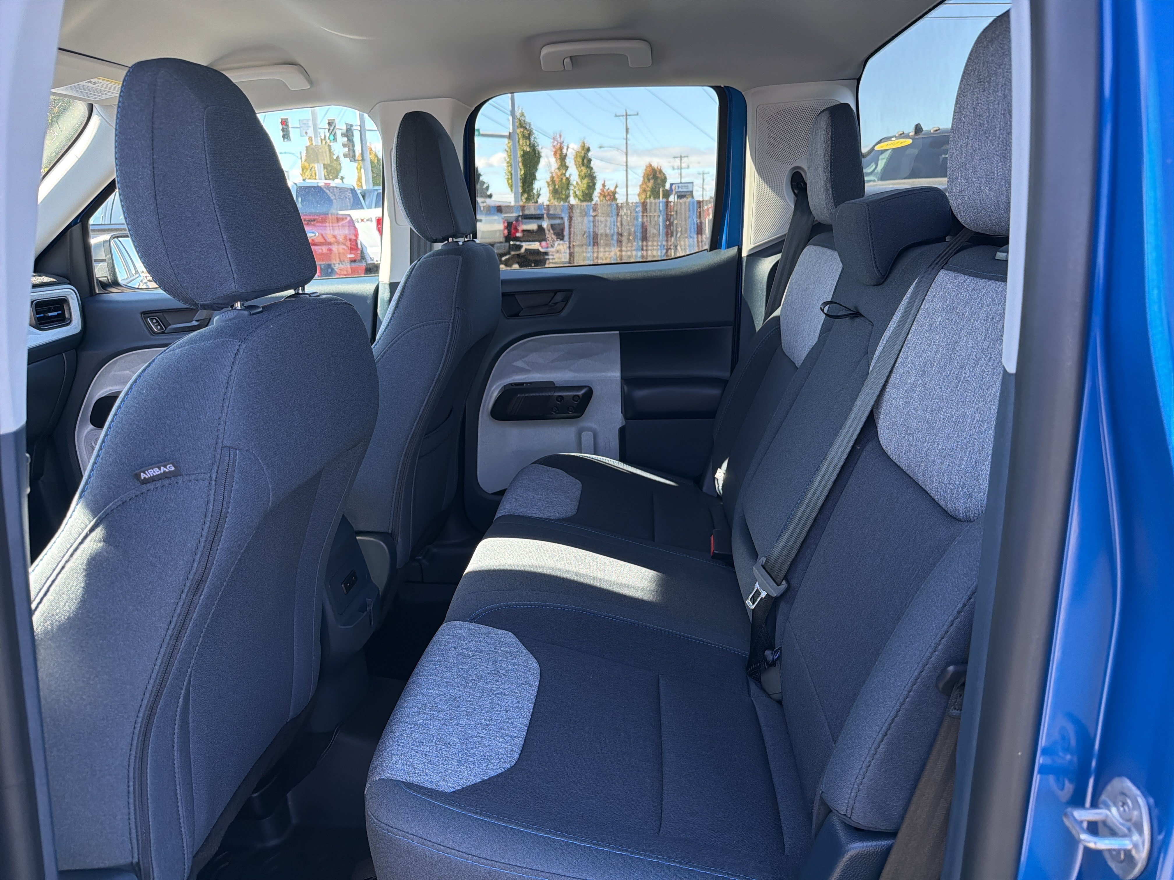 Used 2025 Ford Maverick XLT w/ Equipment Group 302A AWD/4WD image 11