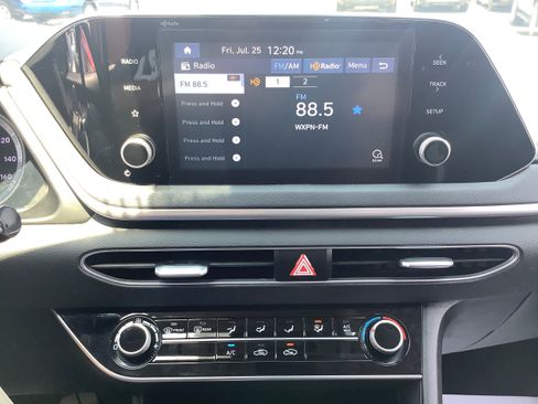 Used 2020 Hyundai Sonata SE FWD image 18