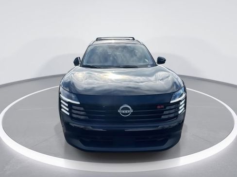 New 2026 Nissan Kicks SR w/ Cold Weather Package image 3