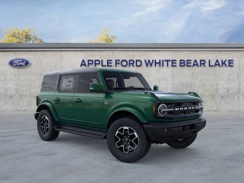 New 2025 Ford Bronco Outer Banks image 7