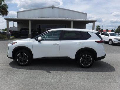 Used 2024 Nissan Rogue SV