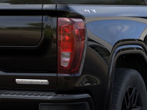 New 2026 GMC Sierra 1500 Elevation image 11