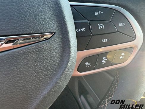 New 2026 Chrysler Pacifica Pinnacle w/ Trailer Tow Group image 17