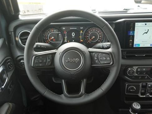 New 2026 Jeep Gladiator Sport image 15