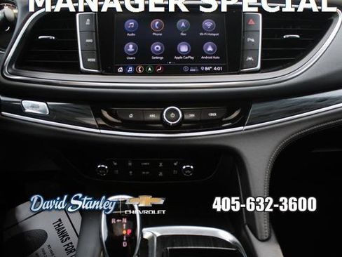 Used 2021 Buick Enclave Premium w/ Sun and Sites Package image 17