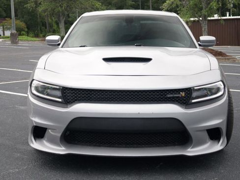 Used 2018 Dodge Charger R/T Scat Pack w/ Driver Confidence Group RWD image 8