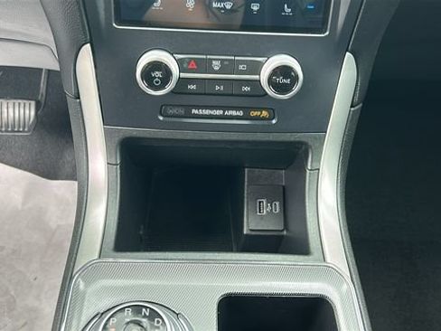 Certified 2022 Ford Edge SEL AWD/4WD image 21
