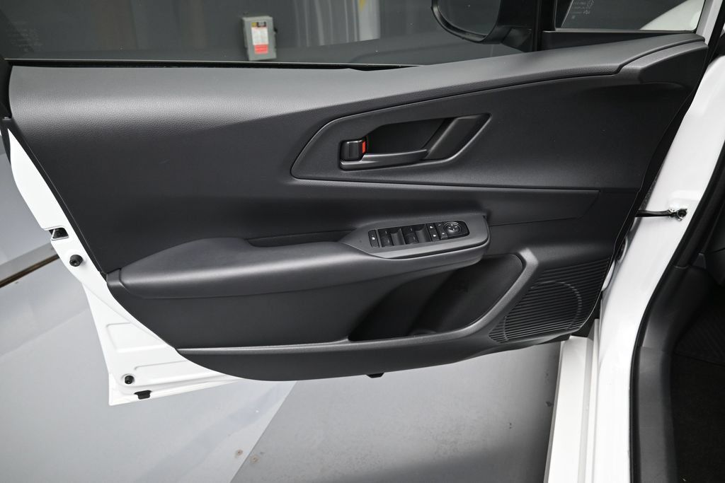 Certified 2024 Toyota Prius Prime FWD image 10