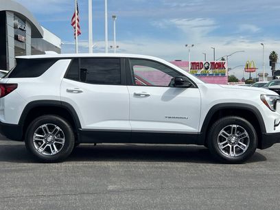 New 2026 GMC Terrain Elevation