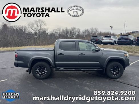 Used 2023 Toyota Tacoma Limited image 2