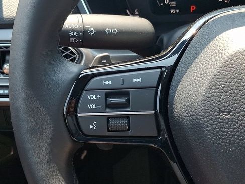 Certified 2026 Acura Integra FWD image 22