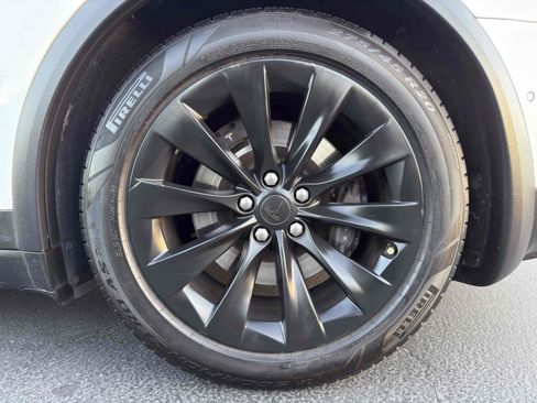 Used 2016 Tesla Model X 90D image 23