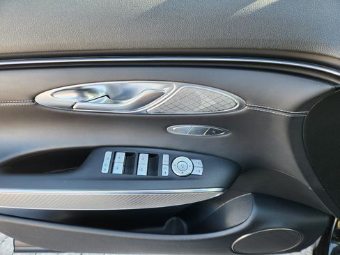 Used 2024 Genesis GV70 3.5T Sport image 18