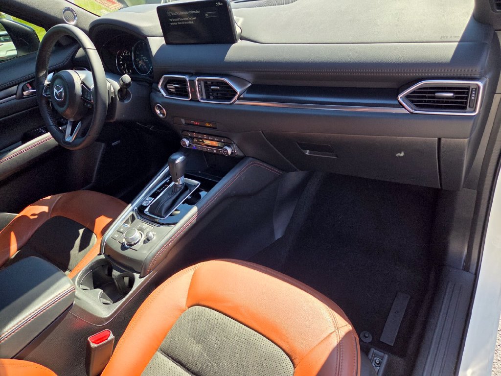 Certified 2024 MAZDA CX-5 Carbon Edition AWD/4WD image 18