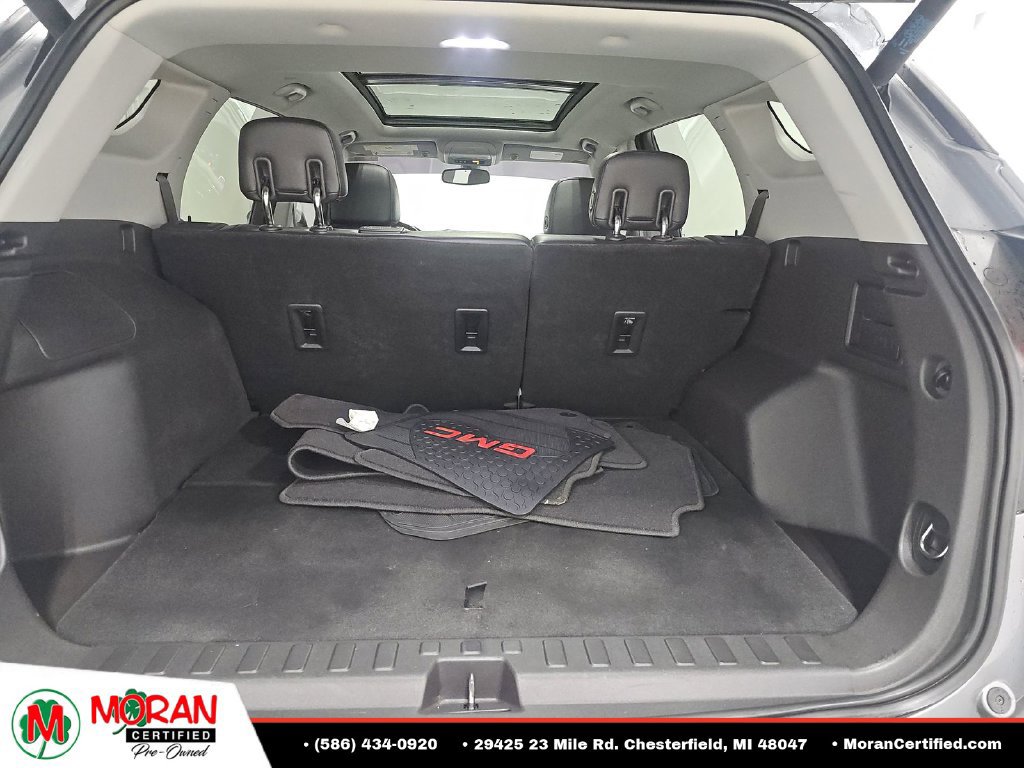 Used 2019 GMC Terrain SLT w/ Preferred Package FWD image 8