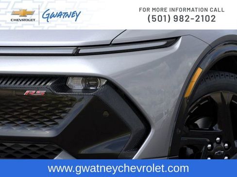 New 2025 Chevrolet Equinox EV RS image 10