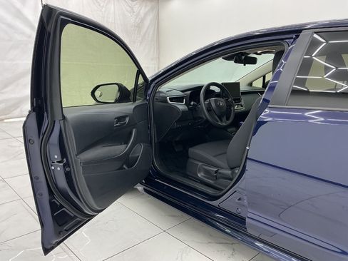Used 2024 Toyota Corolla LE FWD image 16